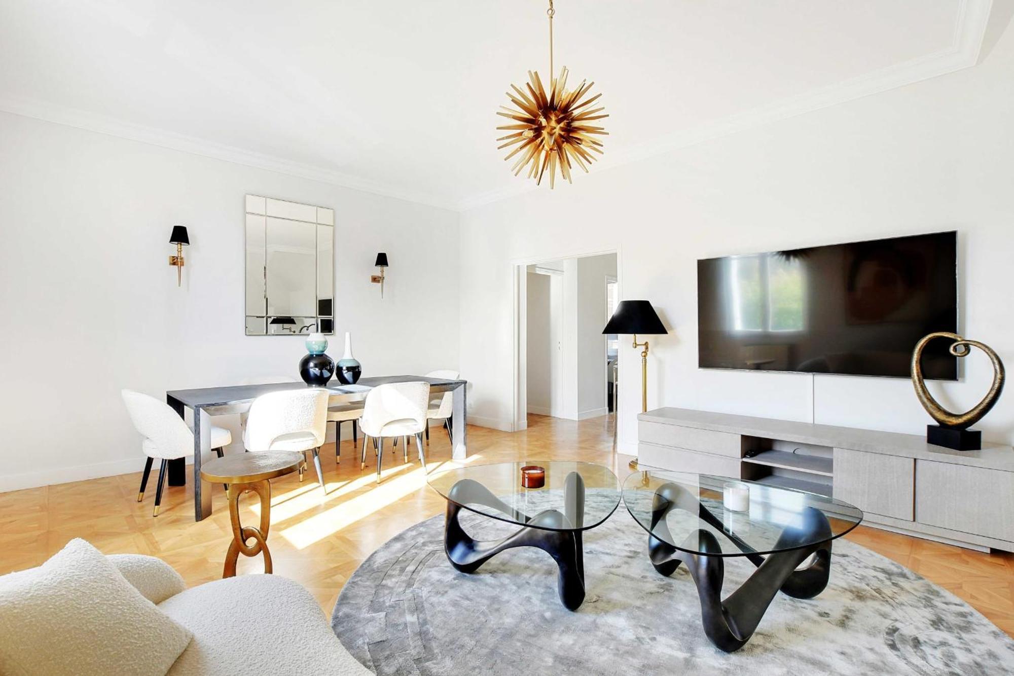 Appartement Chic 2br-6p - Trocadero-eiffel Tower Parijs
